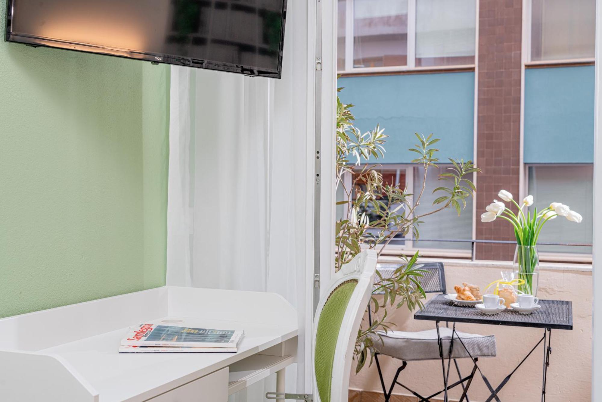 Dimore In Residenze Asproni 24 Cagliari Exterior photo